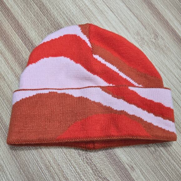 UO Urban Outfitters Orange Cuffed Beanie Hat Unisex One Size - Picture 1 of 5